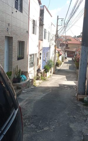 Casa à venda com 40m², 1 quarto e sem vaga