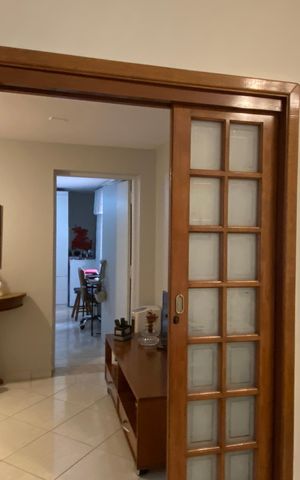 Casa à venda com 307m², 3 quartos e 6 vagas