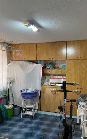 Casa à venda com 307m², 3 quartos e 6 vagas