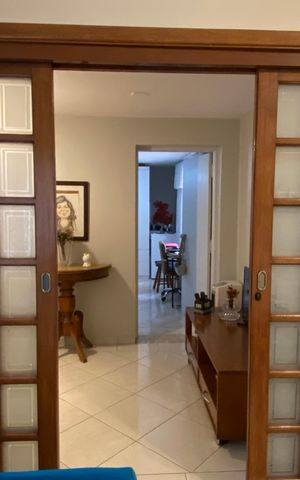 Casa à venda com 307m², 3 quartos e 6 vagas