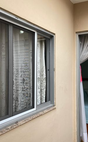 Casa à venda com 307m², 3 quartos e 6 vagas