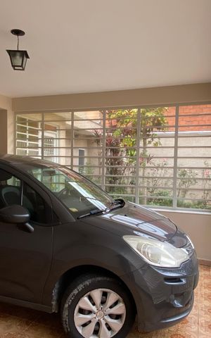 Casa à venda com 307m², 3 quartos e 6 vagas