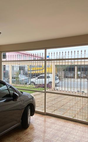 Casa à venda com 307m², 3 quartos e 6 vagas