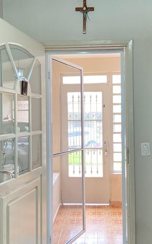 Casa à venda com 307m², 3 quartos e 6 vagas