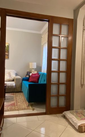 Casa à venda com 307m², 3 quartos e 6 vagas