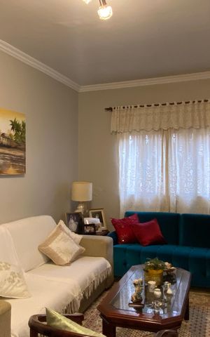 Casa à venda com 307m², 3 quartos e 6 vagas