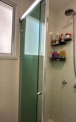 Apartamento à venda com 68m², 3 quartos e 1 vaga Apartamento à venda com 68m², 3 quartos e 1 vagaBanheiro da Suíte