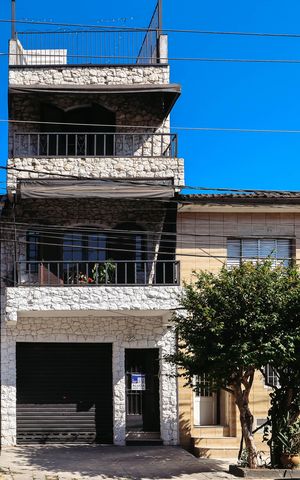 Casa para alugar com 179m², 3 quartos e 2 vagasFachada