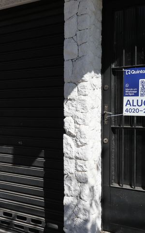 Casa para alugar com 179m², 3 quartos e 2 vagasFachada