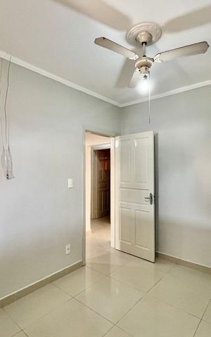 Casa à venda com 145m², 3 quartos e 3 vagas Casa à venda com 145m², 3 quartos e 3 vagasQuarto 1