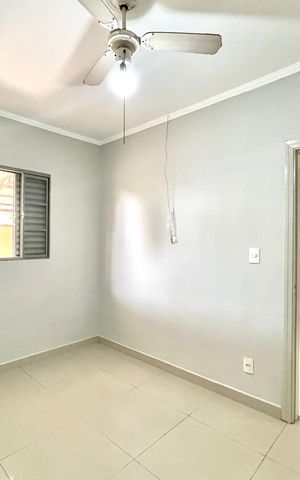 Casa à venda com 145m², 3 quartos e 3 vagas Casa à venda com 145m², 3 quartos e 3 vagasQuarto 1