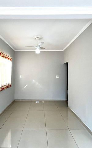 Casa à venda com 145m², 3 quartos e 3 vagas Casa à venda com 145m², 3 quartos e 3 vagasCozinha
