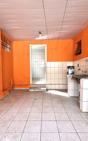 Casa à venda com 145m², 3 quartos e 3 vagas Casa à venda com 145m², 3 quartos e 3 vagasÁrea de Serviço e Quintal