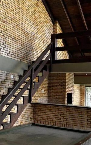 Casa para alugar com 750m², 6 quartos e 2 vagas