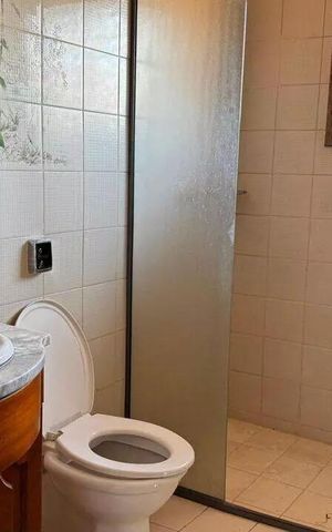 Casa para alugar com 750m², 6 quartos e 2 vagas