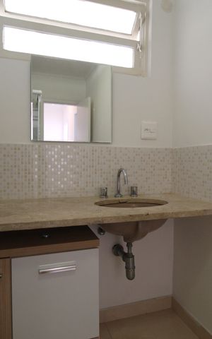 Apartamento à venda com 126m², 3 quartos e 2 vagasBanheiro Social