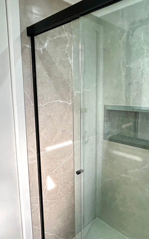 Apartamento à venda com 106m², 2 quartos e 1 vaga Apartamento à venda com 106m², 2 quartos e 1 vagaBanheiro