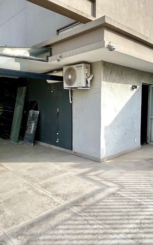 Apartamento à venda com 106m², 2 quartos e 1 vaga Apartamento à venda com 106m², 2 quartos e 1 vagaQuintal