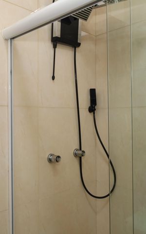 Casa à venda com 180m², 5 quartos e 2 vagasBanheiro 