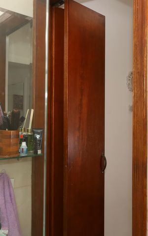Casa à venda com 180m², 5 quartos e 2 vagasBanheiro 
