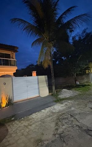 Casa de condomínio para alugar com 180m², 3 quartos e 1 vaga Casa de condomínio para alugar com 180m², 3 quartos e 1 vagaFachada