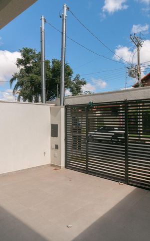 Casa à venda com 127m², 3 quartos e 2 vagas