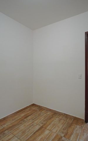 Casa para alugar com 44m², 1 quarto e 1 vagaQuarto