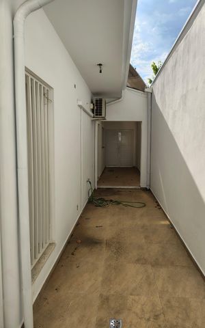 Casa à venda com 162m², 3 quartos e 4 vagasÁrea externa