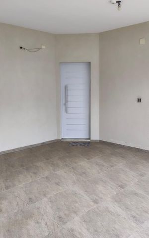 Casa à venda com 162m², 3 quartos e 4 vagasÁrea externa