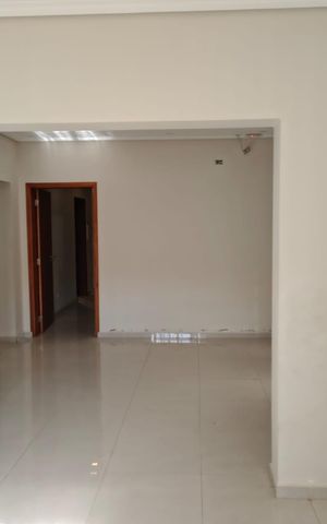 Casa à venda com 162m², 3 quartos e 4 vagasSala