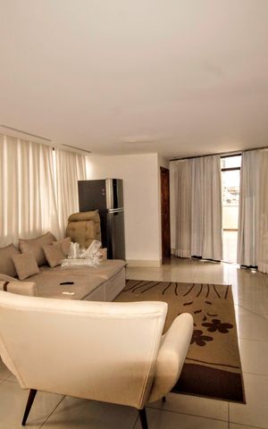 Apartamento à venda com 265m², 5 quartos e 5 vagassala 2