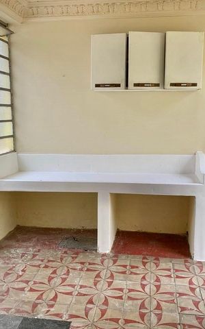 Casa à venda com 260m², 4 quartos e sem vaga Casa à venda com 260m², 4 quartos e sem vagaÁrea de Serviço