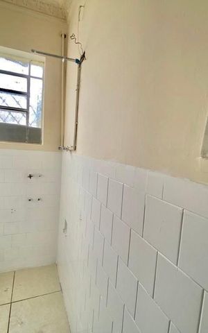 Casa à venda com 260m², 4 quartos e sem vaga Casa à venda com 260m², 4 quartos e sem vagaBanheiro