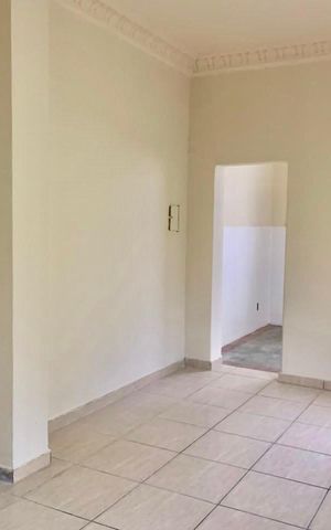 Casa à venda com 260m², 4 quartos e sem vaga Casa à venda com 260m², 4 quartos e sem vagaQuarto 3