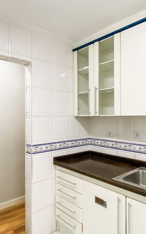Apartamento à venda com 67m², 2 quartos e 1 vaga Apartamento à venda com 67m², 2 quartos e 1 vagaCozinha