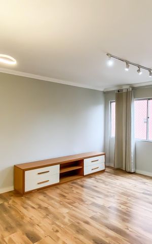Apartamento à venda com 67m², 2 quartos e 1 vaga Apartamento à venda com 67m², 2 quartos e 1 vagaSala