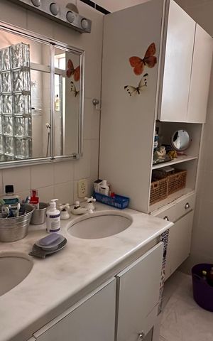 Casa à venda com 186m², 3 quartos e 2 vagas