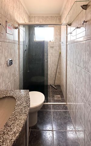 Apartamento à venda com 65m², 2 quartos e 1 vaga Apartamento à venda com 65m², 2 quartos e 1 vagaBanheiro Social
