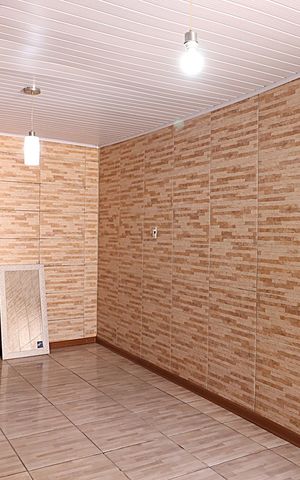 Casa à venda com 90m², 2 quartos e 2 vagasSala