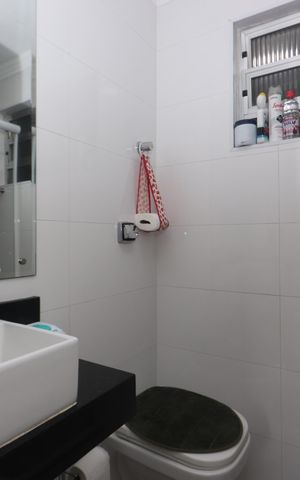 Apartamento à venda com 70m², 2 quartos e sem vagaBanheiro