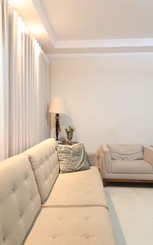 Casa para alugar com 211m², 3 quartos e 2 vagasSala