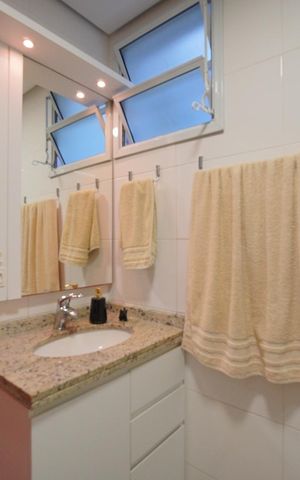 Apartamento para alugar com 146m², 3 quartos e 2 vagasBanheiro da Suíte