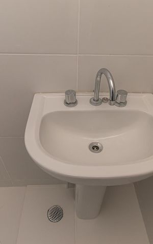 Apartamento à venda com 63m², 3 quartos e 1 vaga Apartamento à venda com 63m², 3 quartos e 1 vagaBanheiro 2