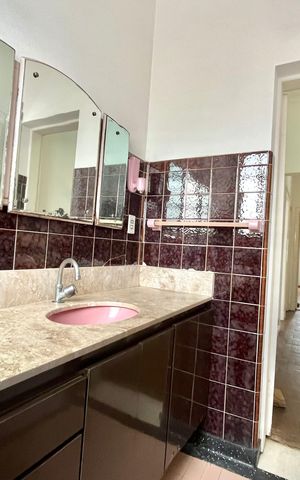 Casa para alugar com 300m², 3 quartos e 2 vagasBanheiro 2