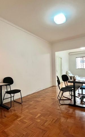 Casa para alugar com 300m², 3 quartos e 2 vagasSala