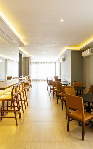 Apartamento à venda com 335m², 3 quartos e 6 vagas Apartamento à venda com 335m², 3 quartos e 6 vagasÁrea comum