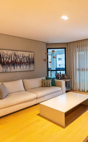 Apartamento à venda com 483m², 4 quartos e 6 vagas