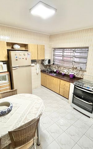 Casa à venda com 72m², 2 quartos e 1 vaga Casa à venda com 72m², 2 quartos e 1 vagaCozinha