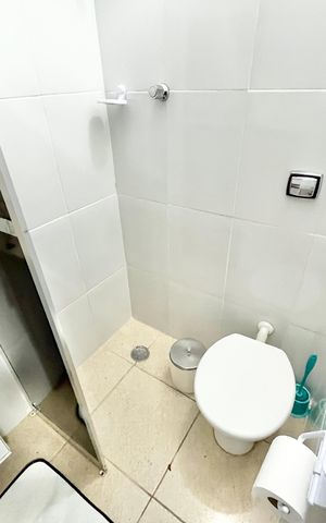 Casa à venda com 72m², 2 quartos e 1 vaga Casa à venda com 72m², 2 quartos e 1 vagaBanheiro de serviço