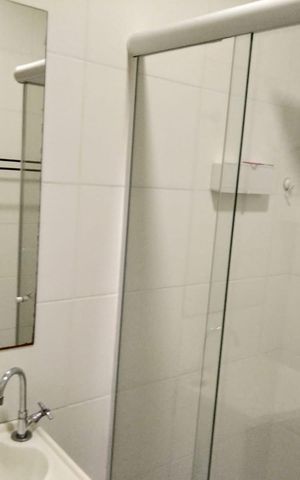 Studio à venda com 42m², 1 quarto e sem vaga Studio à venda com 42m², 1 quarto e sem vagaBanheiro